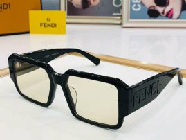 Picture of Fendi Sunglasses _SKUfw49870715fw